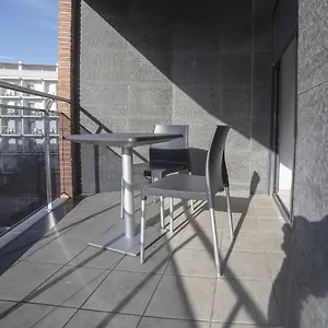 https://apartaments-ponent.catalonia-hotels.com