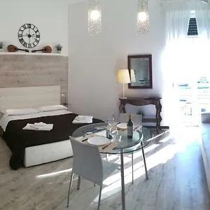 https://city-center-sea-view-ortigia.sicilyhotelsitaly.net