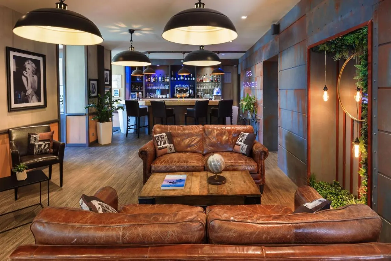 Best Western Hotel Des Orangers Cannes 4*,