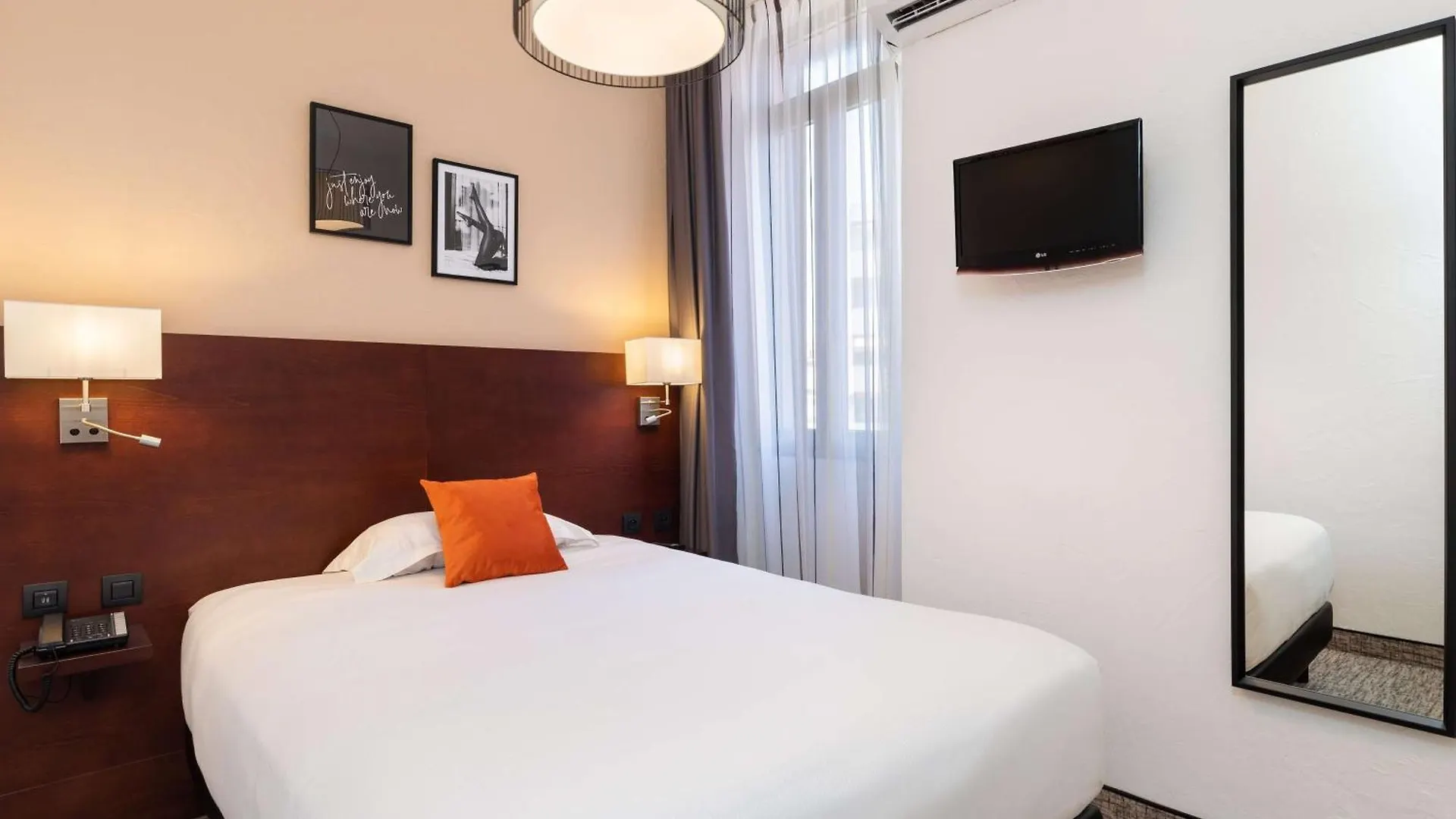 ****  Best Western Hotel Des Orangers Cannes Francia